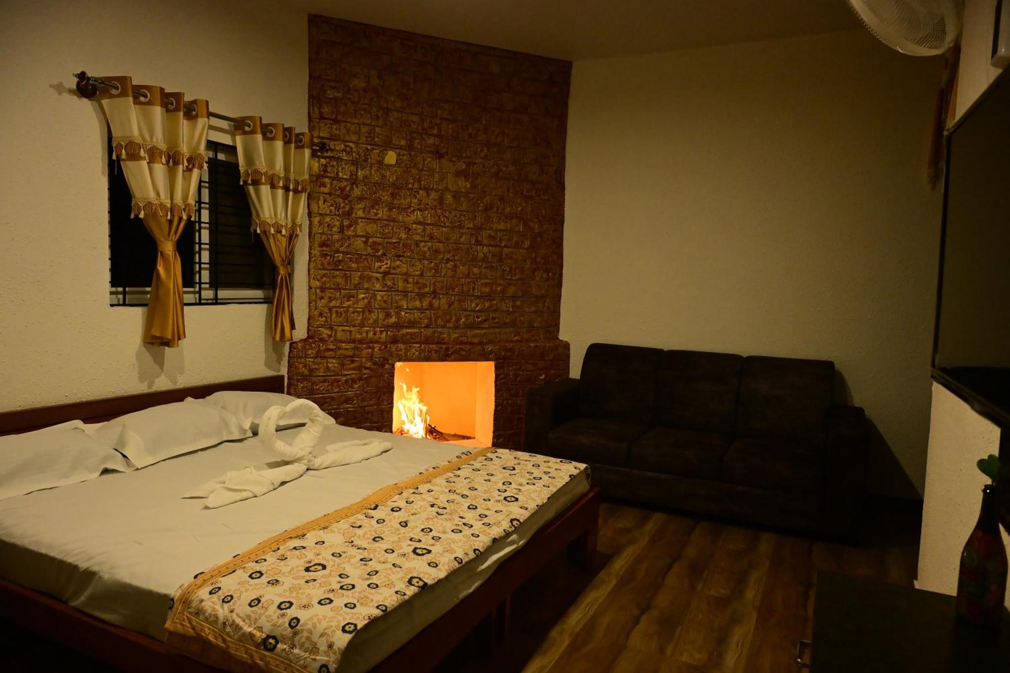 Gandhadagudi Nature Retreat Бангалор Екстериор снимка