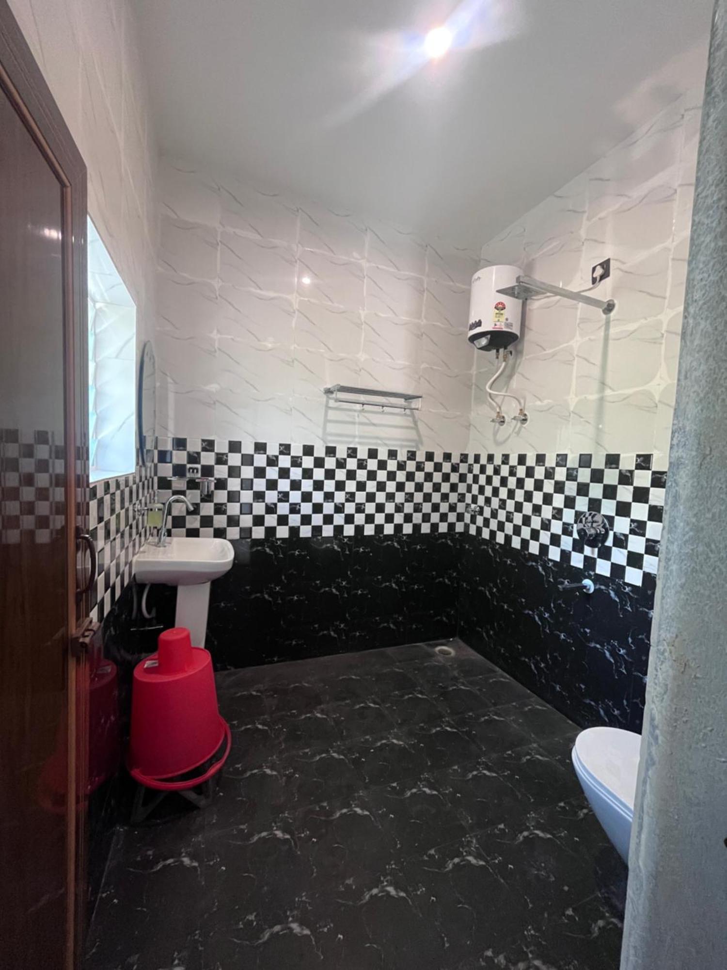 Gandhadagudi Nature Retreat Бангалор Екстериор снимка